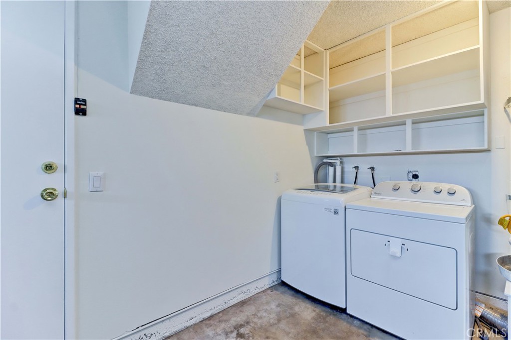 Prestige (17) Tr 6181 (PRES6) - Residential