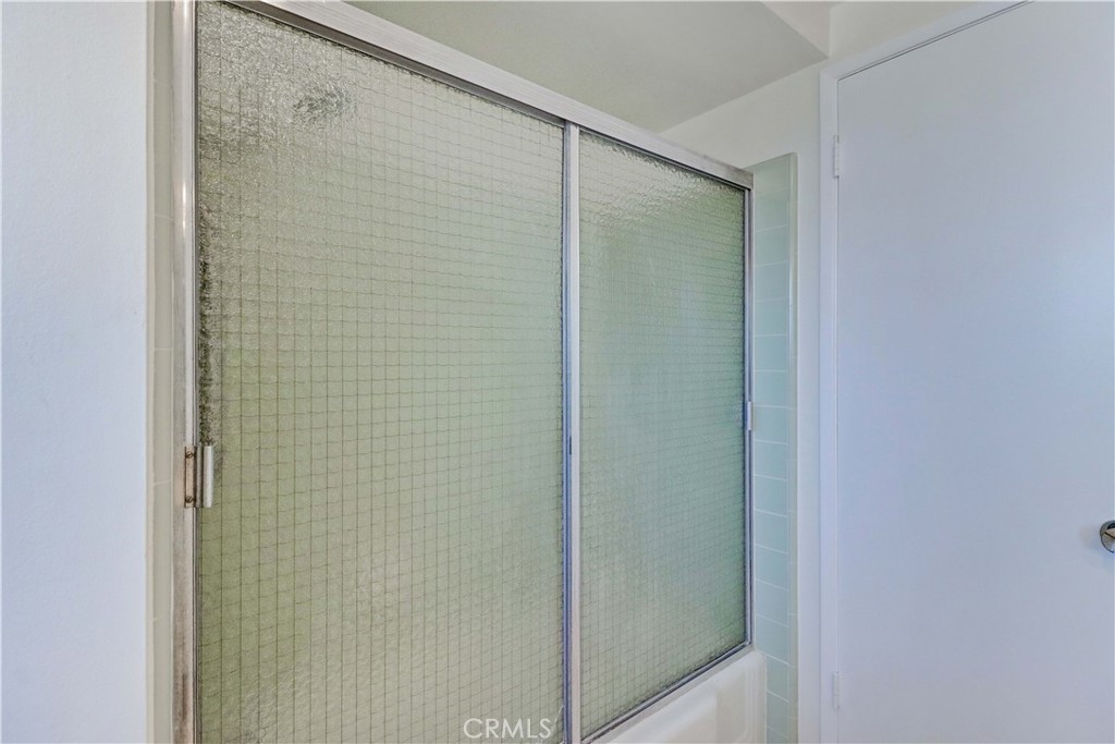 Prestige (17) Tr 6181 (PRES6) - Residential