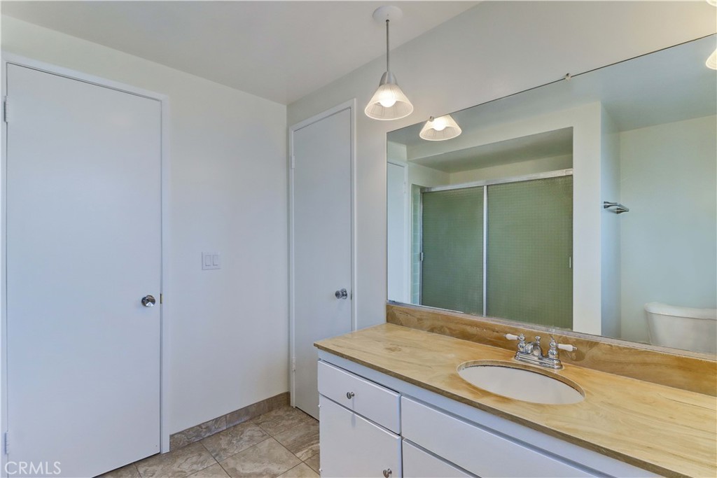 Prestige (17) Tr 6181 (PRES6) - Residential