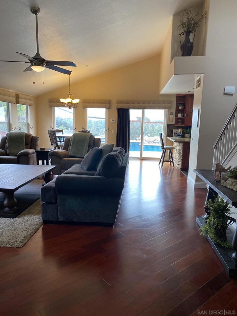 2075 Boulders Road