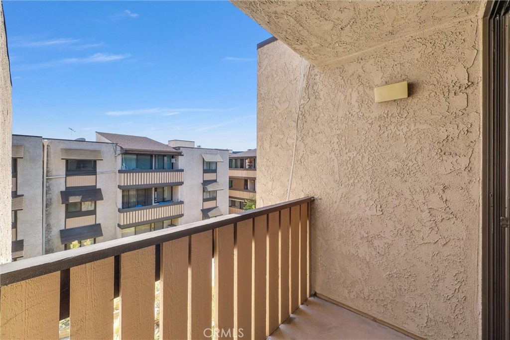 Bixby Knolls (BK) - Residential