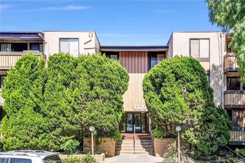 Bixby Knolls (BK) - Residential