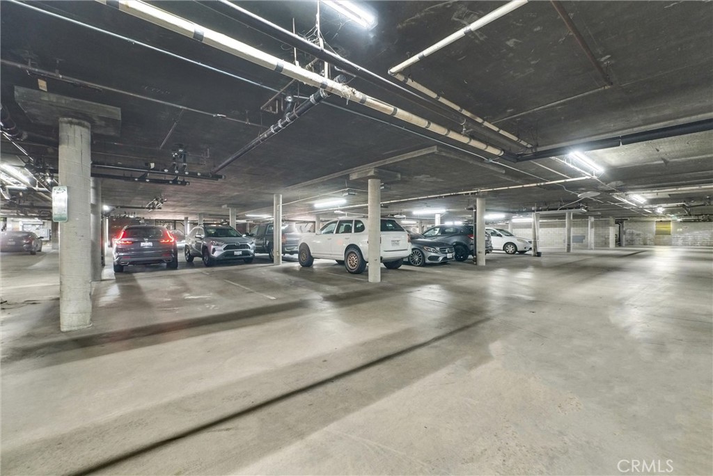 Bixby Knolls (BK) - Residential