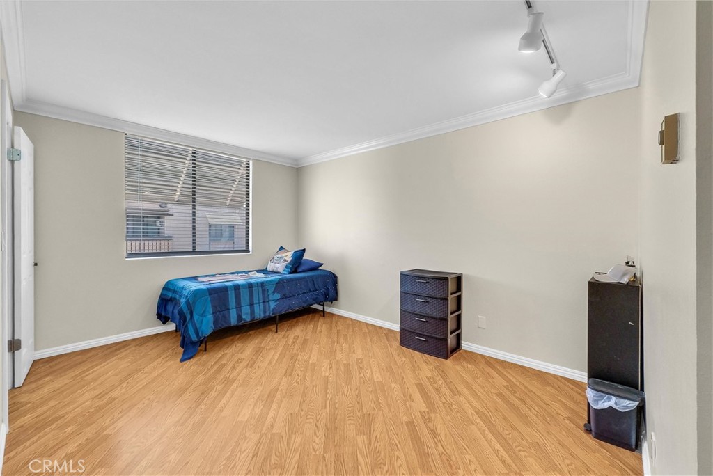 Bixby Knolls (BK) - Residential