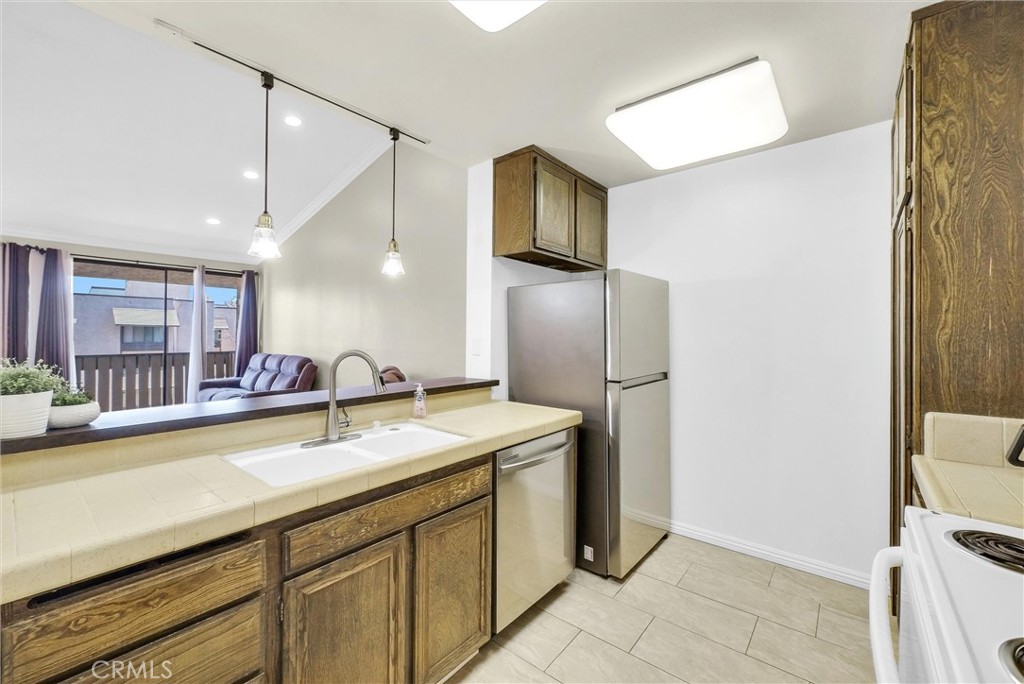 Bixby Knolls (BK) - Residential