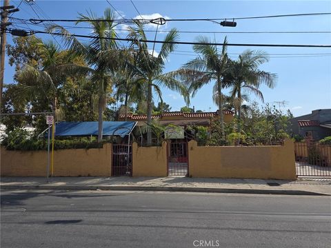 Photo of 4452 Lincoln Ave, Los Angeles, CA 90041 (MLS # GD26075579)