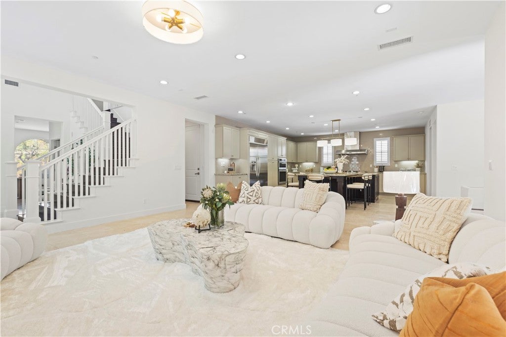 68 Gainsboro, Irvine CA 92620 - Photo 8