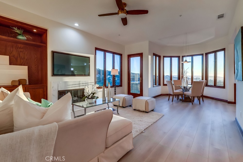 2828 Far View Lane