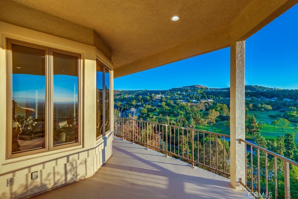 2828 Far View Lane