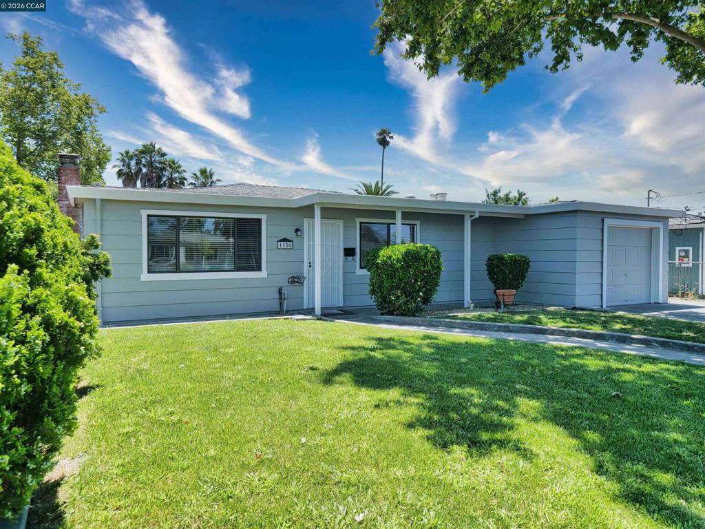 1156 Santa Barbara Dr