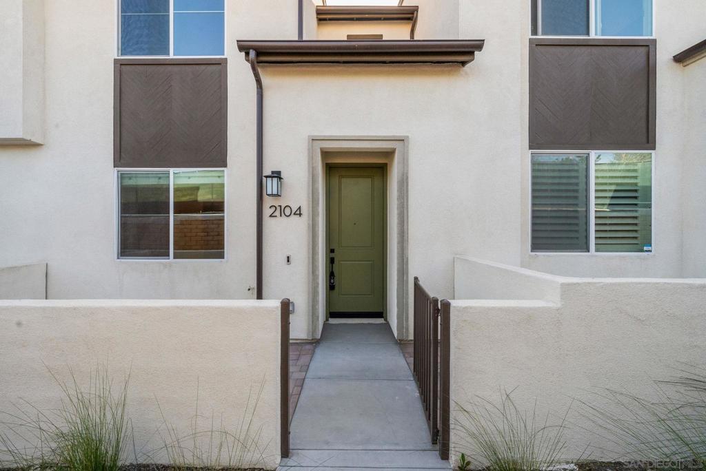 2104 Bluestone Circle