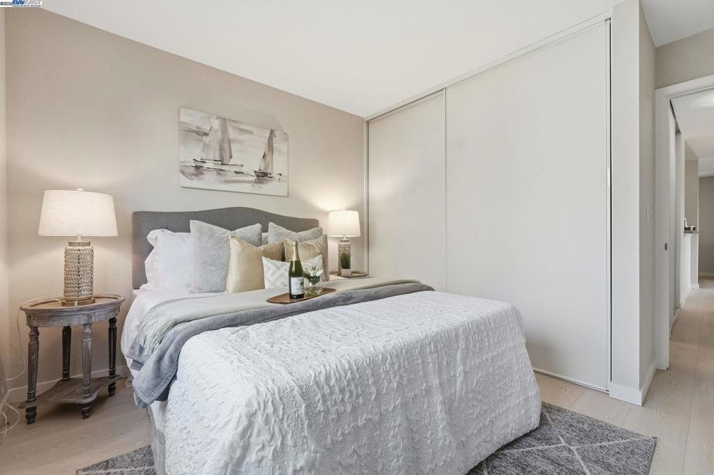 CENTERVILLE - Residential