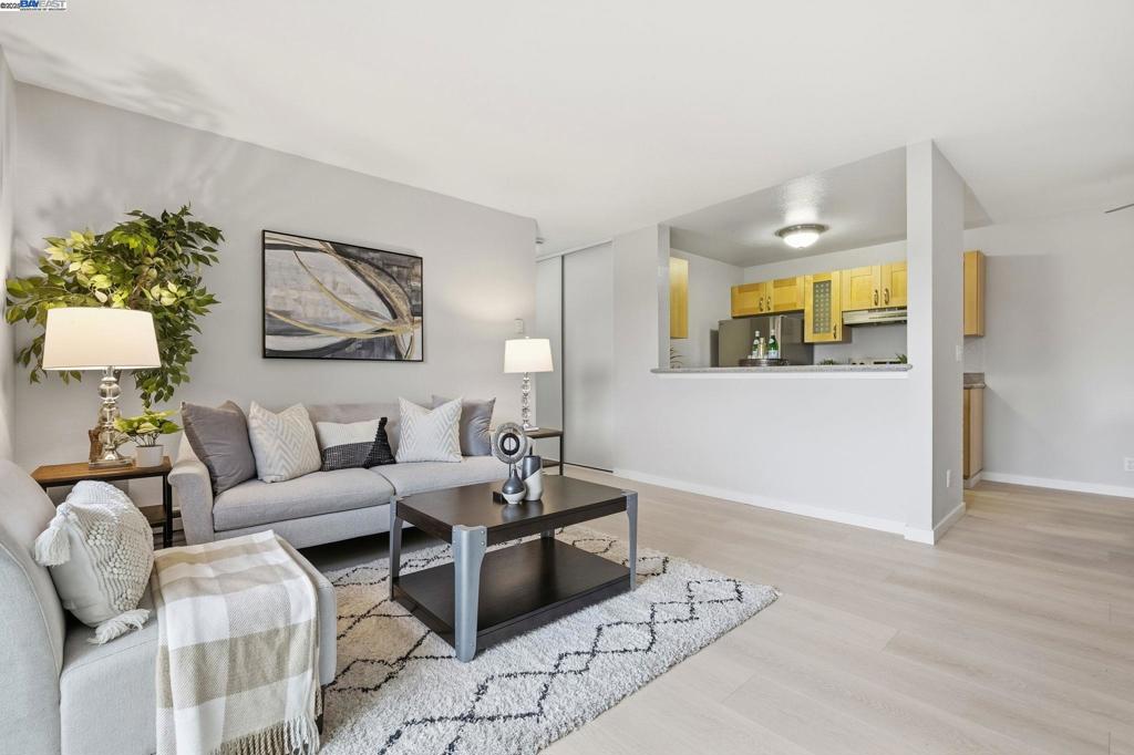 CENTERVILLE - Residential