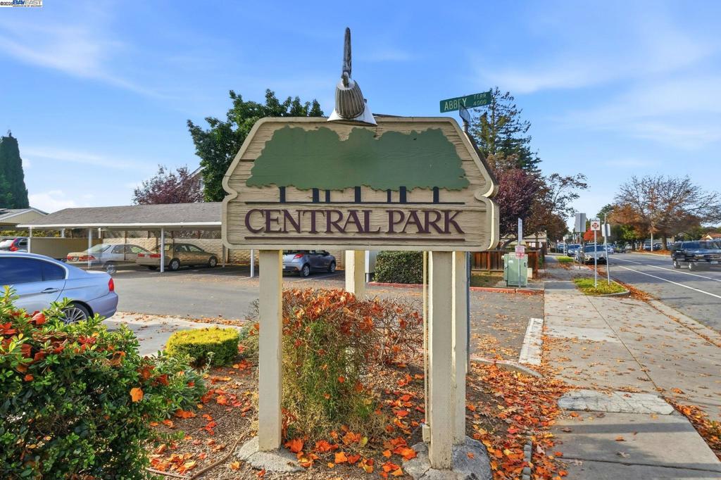 CENTERVILLE - Residential