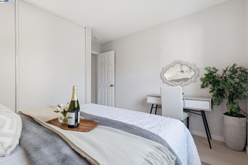 CENTERVILLE - Residential