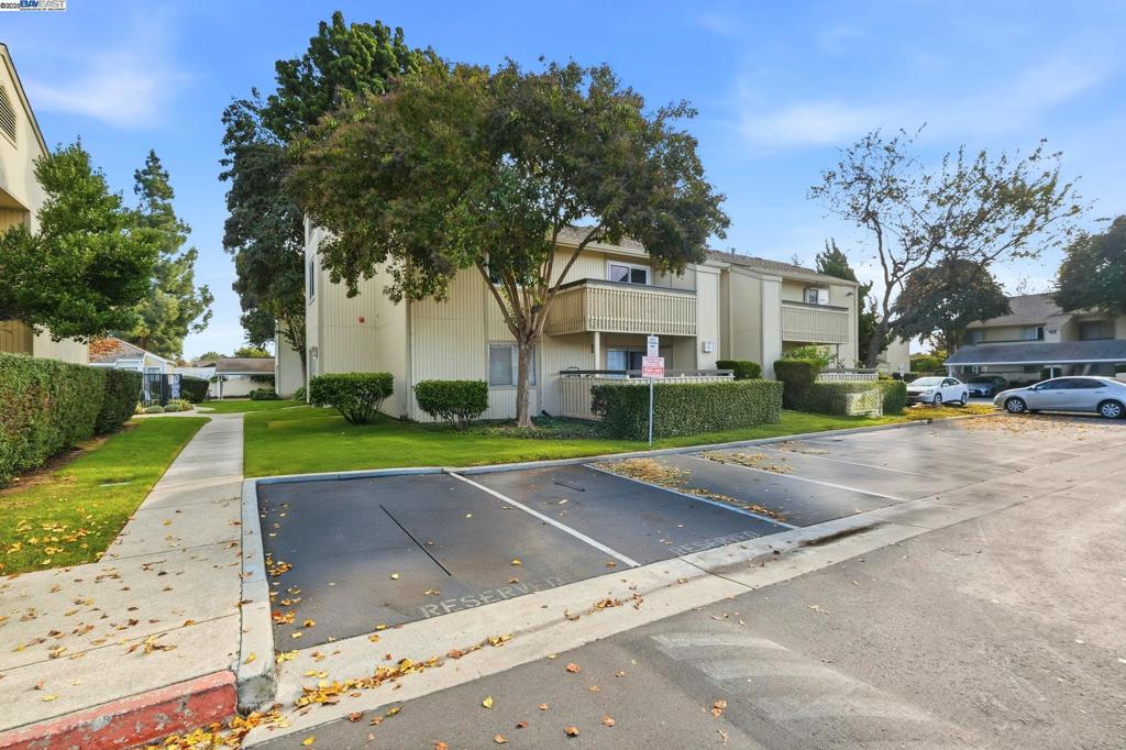 CENTERVILLE - Residential