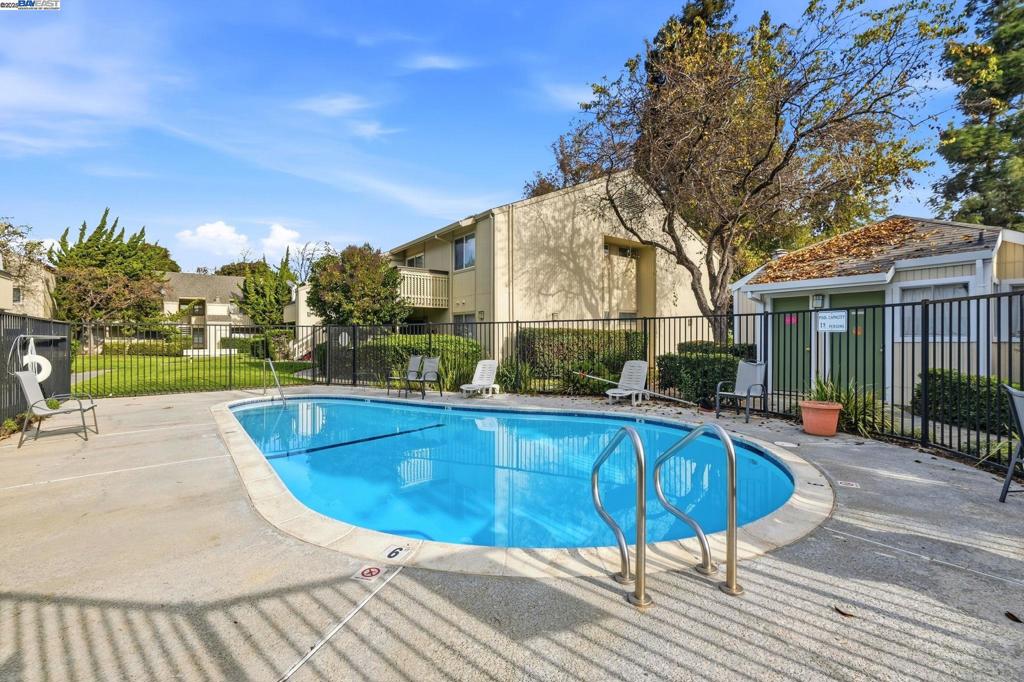 CENTERVILLE - Residential