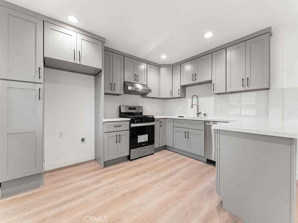 308 S Laurel Street C