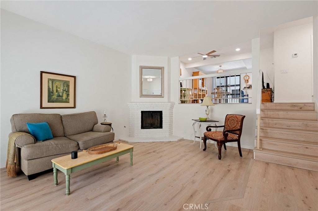 20737 Roscoe Boulevard 703