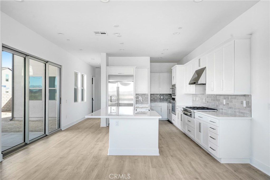 27333 Creekwood Lane