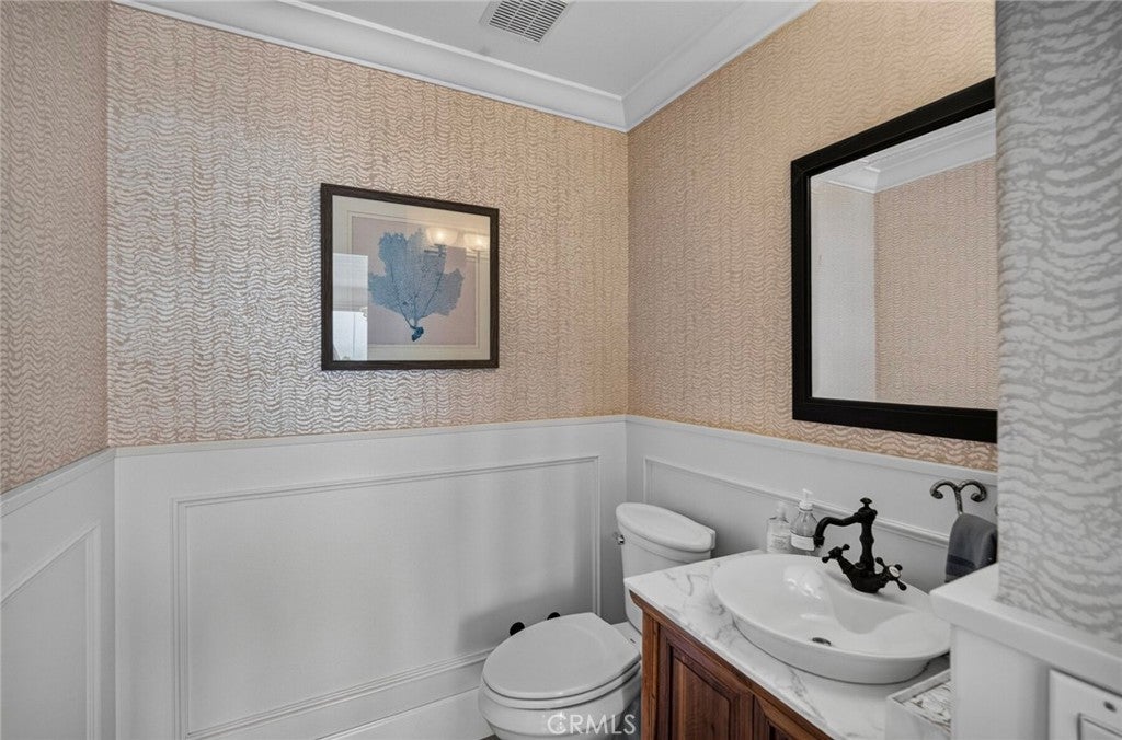 1 1/2 Vista Del Sol, Laguna Beach CA 92651 - Photo 46