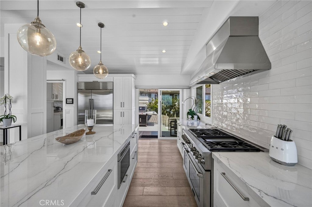 1 1/2 Vista Del Sol, Laguna Beach CA 92651 - Photo 19