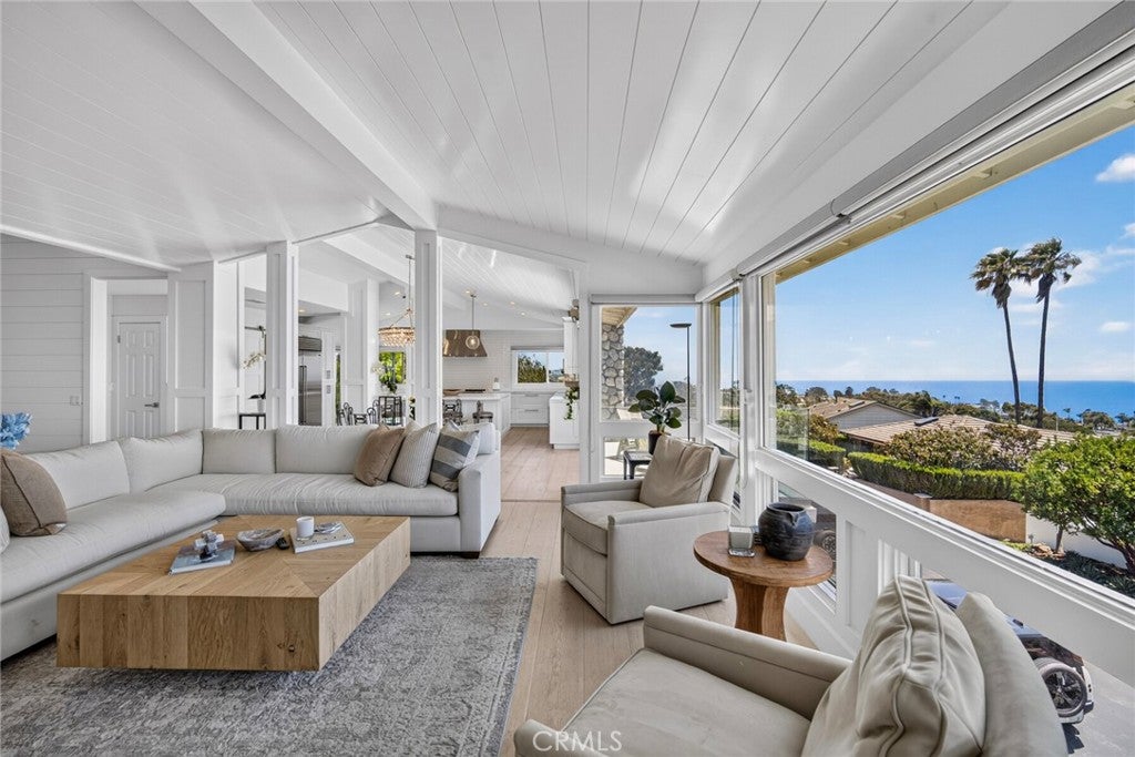 1 1/2 Vista Del Sol, Laguna Beach CA 92651 - Photo 12