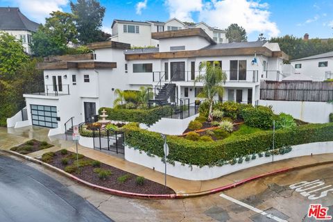 Photo of 436 Levering Avenue, Los Angeles, CA 90024 (MLS # 25497553)