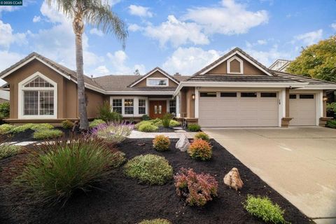 Photo of 160 Alta Vista Way, Danville, CA 94506 (MLS # 41114188)