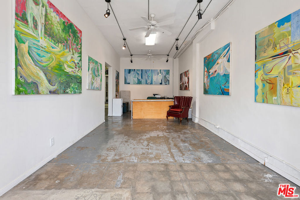 2847 S Robertson Boulevard