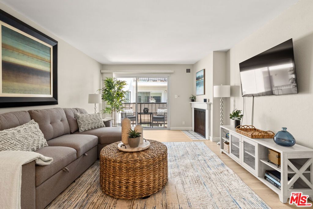 Photo of 8163 Redlands Street #24, Playa Del Rey, CA 90293 (MLS # 25573915)