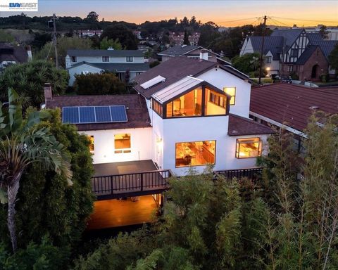 Photo of 22111 Prospect St St, Hayward, CA 94541 (MLS # 41126665)