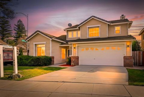 Photo of 182 Cheryl Beck Drive, San Jose, CA 95119 (MLS # ML82035901)