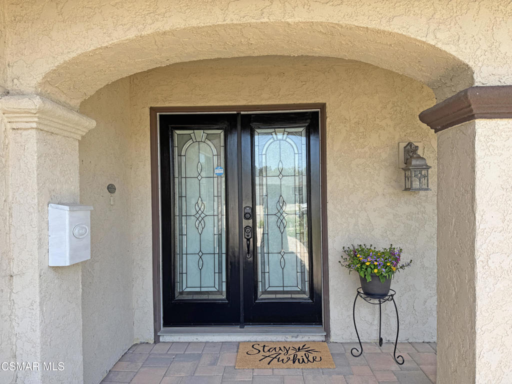 2401 El Portal Way