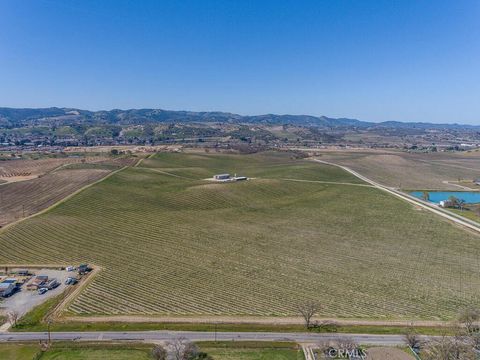 3925 Buena Vista Drive Paso Robles CA 93446