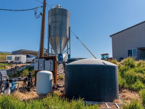 Tiny photo for 3925 Buena Vista Drive, Paso Robles, CA 93446 (MLS # NS25089723)