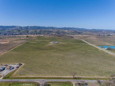 3925 Buena Vista Drive Paso Robles CA 93446