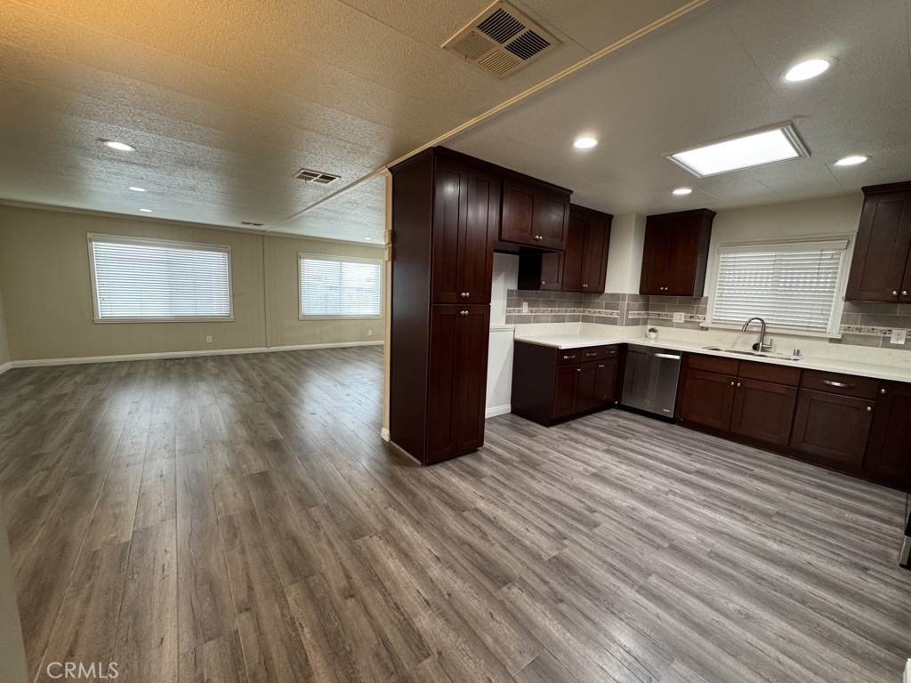1065 W Lomita Blvd #41 41