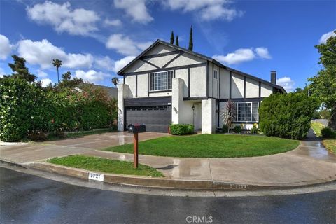 Photo of 7721 Comanche Ave, Winnetka, CA 91306 (MLS # SR26072627)