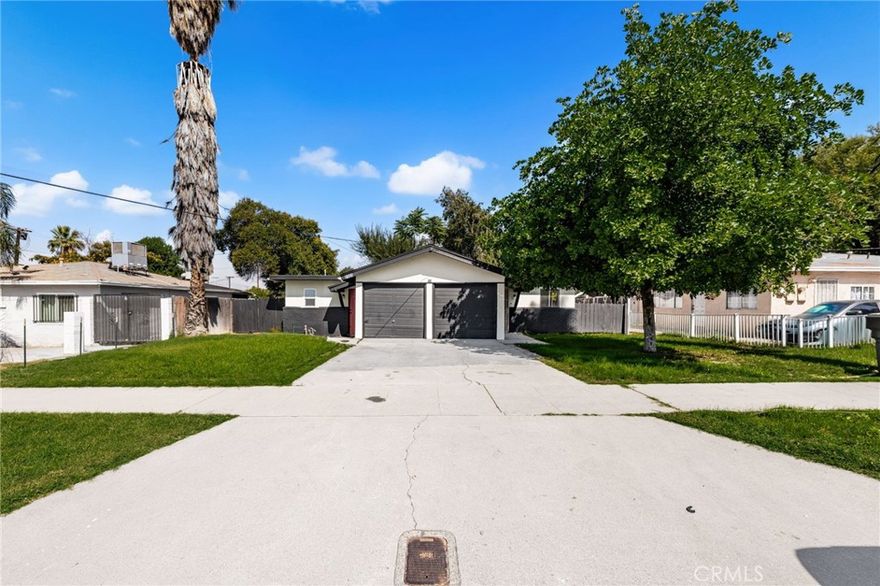 Welcome to a rare find that blends modern comfort with amazing investment potential. This beautifully renovated home offers not just one, but two separate living units, making it perfect for multi-generational living, smart investing, or creating extra income.

 Highlights You’ll Love:

• Fully remodeled from top to bottom fresh paint, new flooring, updated kitchens and bathrooms, modern fixtures, and stylish finishes throughout.

• Two spacious units ideal for extended family, guests, or income through long- or short-term rentals.

• Open-concept main unit with a light-filled living space, updated kitchen featuring stainless steel appliances, and warm, welcoming design.

• Second unit with a private entrance, giving you ultimate flexibility for privacy or rental opportunities.

• Beautiful, low-maintenance yard perfect for entertaining, gardening, or relaxing.

• Plenty of parking for both units, adding convenience and value.



 Live in one unit and rent the other, host family with ease, or enjoy two reliable income streams in a market where multi-unit properties are in high demand.



 Don’t Miss Out!

Move-in ready, fully remodeled homes like this don’t come around often.

Call or message today to schedule your private showing of 2121 Down Street and discover the possibilities for yourself