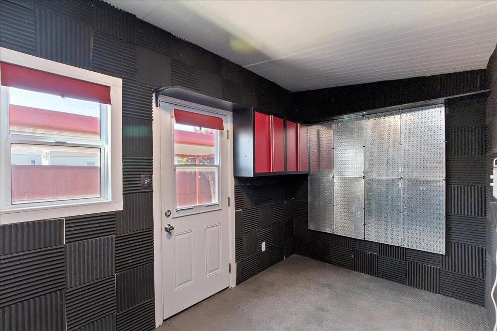 Ramon Mobile Park - Manufactured In Park