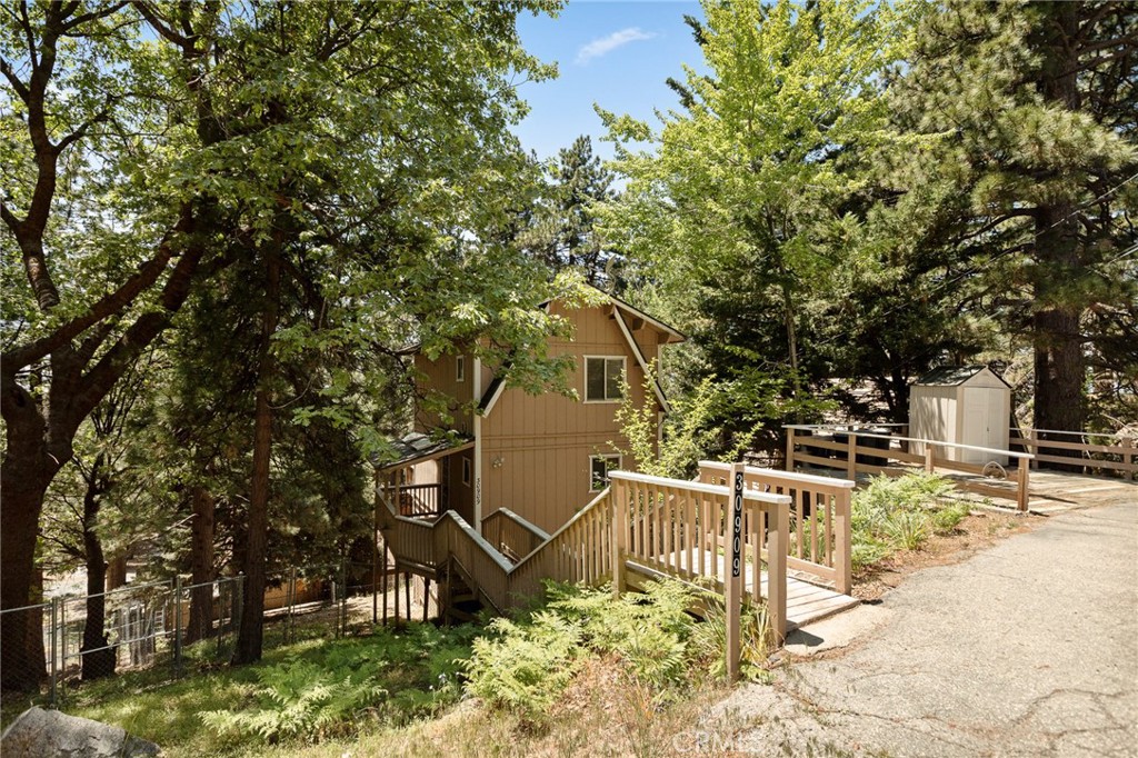 30909 Summit Drive