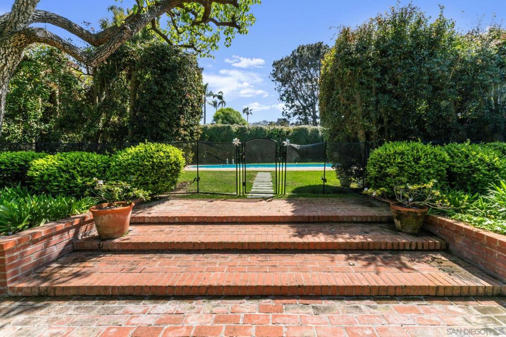 La Jolla - Residential Lease