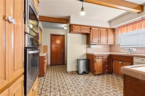 Tiny photo for 2021 Skylark Ln, San Luis Obispo, CA 93401 (MLS # SC26006188)