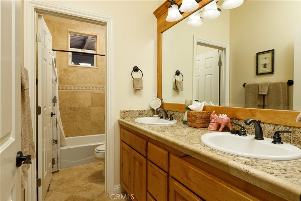 Arrowhead Woods (AWHW) - Residential