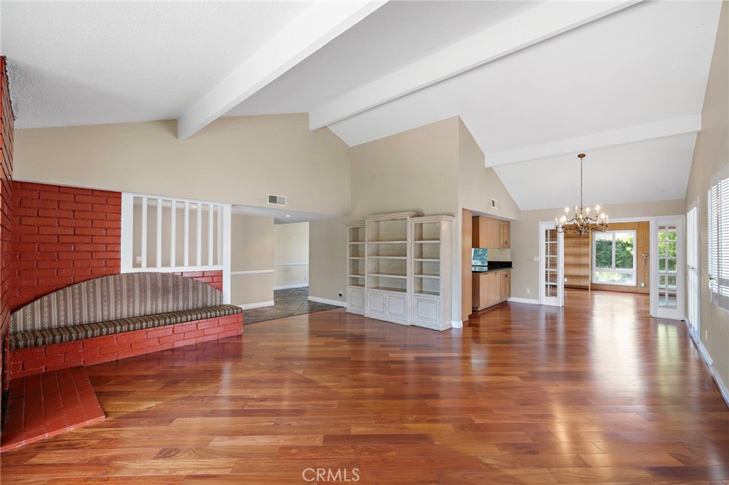 11121 Kensington Road