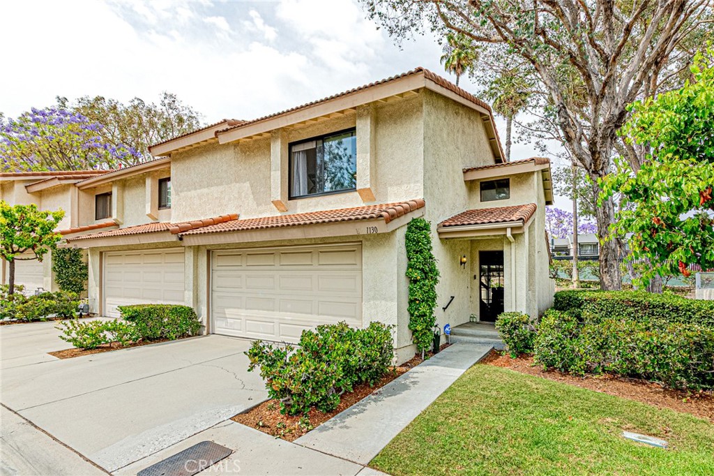 THIS BEAUTIFULLY UPGRADED HOME WITH 2 BEDROOMS + LARGE LOFT ( CAN BE 3rd BEDROOM) AND 2.5 BATHROOMS IN DESIRABLE MALVERN CREEK COMMUNITY ( END UNIT & FACE SOUTH ).LIGHT & BRIGHT LIVINGROOM FEATURES CATHEDRAL CEILING AND VIEW TO THE PATIO.BAYWINDOW
AND EXTRA CABINETS AT DINING ROOM.STEPS AWAY FROM AMPLE QUEST PARKING SPACE.
GORGEOUS HARDWOOD AND TILE FLOOR RUN THROUGHOUT WELL MAINTAINED HOME.
MASTER BEDROOM HAS HIGH CEILING AND WALK-IN CLOSET. SHORT DISTANCE TO TOP RATED SCHOOLS INCLUDING ROBERT FISLER ELEMENTARY AND JUNIOR HIGH & SUNNY HILLS HIGH SCHOOL.
THE NEARBY AMERIGE HEIGHTS SHOPPING CENTER OFFER DINING & SHOPPING & ENTERTAINMENT.
ENJOY THE COMMUNITY'S LUSH GREENBELTS & MATURE TREES.
HOA AMENITIES INCLUDING POOL & SPA & CLUBHOUSE.
***BRAND NEW INSIDE PAINT***