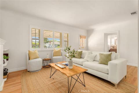 Tiny photo for 504 N Reese Place, Burbank, CA 91506 (MLS # GD26158161)