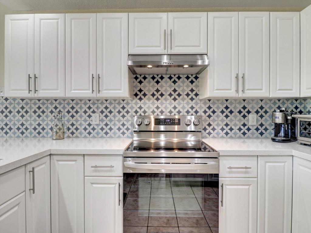Woodhaven Country Cl - Residential Lease