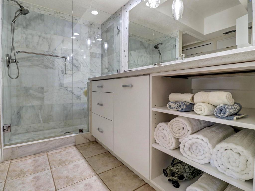 Woodhaven Country Cl - Residential Lease